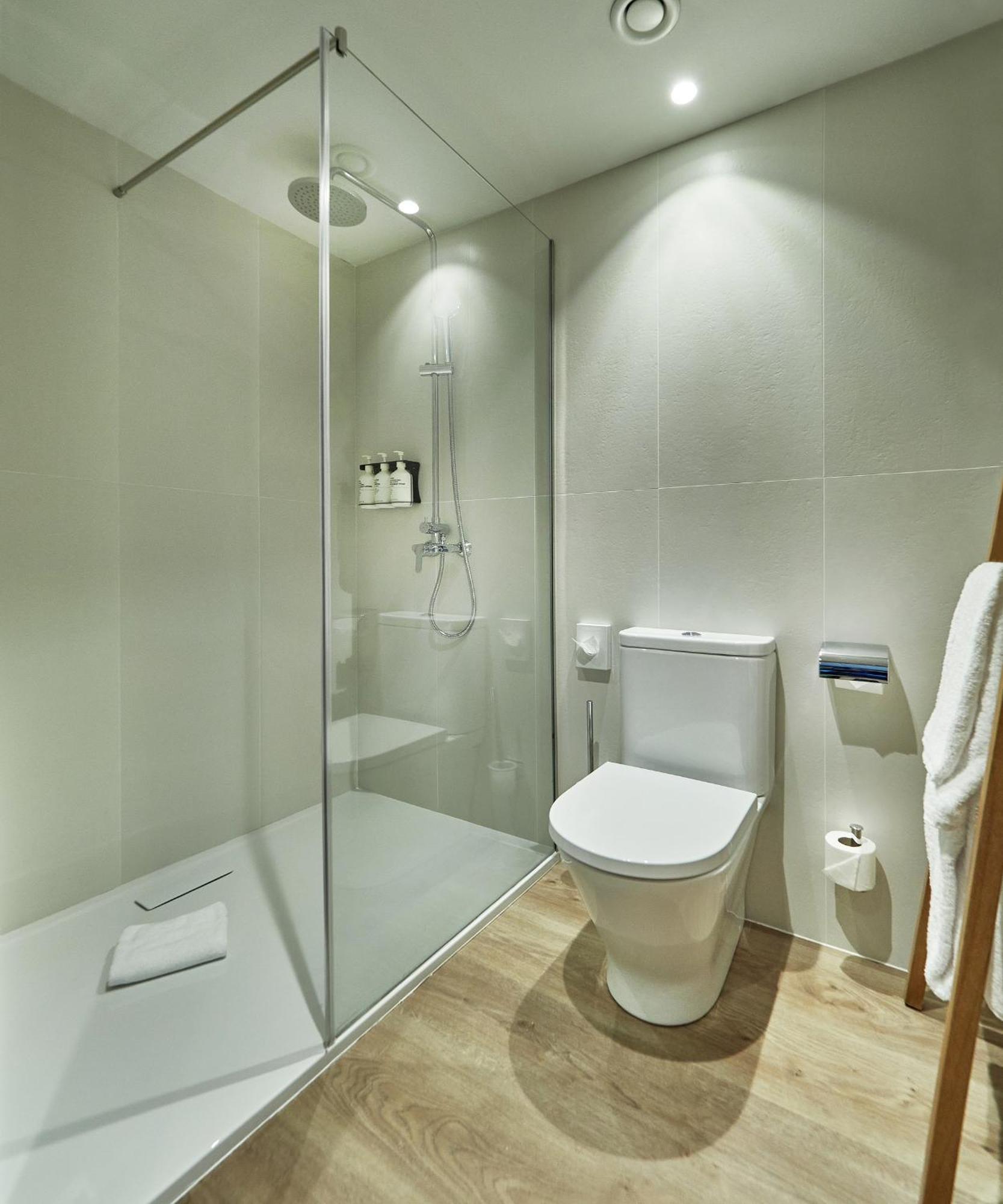Hotel Sb Win 4 Sup Sant Feliu de Llobregat Zewnętrze zdjęcie