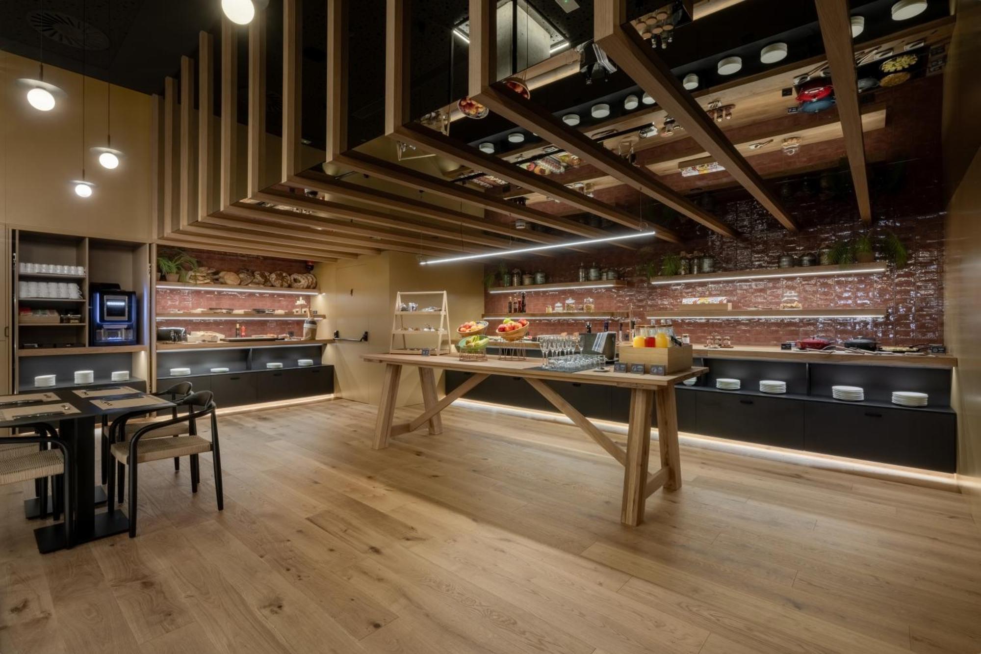 Hotel Sb Win 4 Sup Sant Feliu de Llobregat Zewnętrze zdjęcie