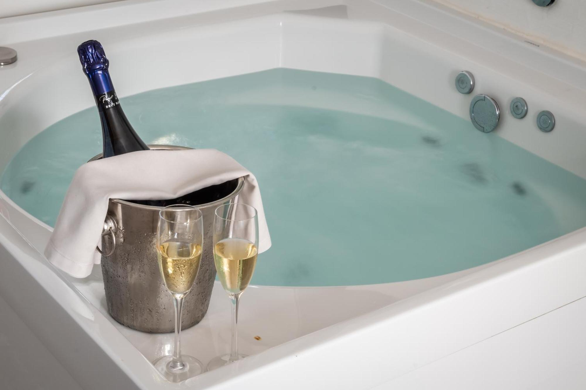 Hotel Sb Win 4 Sup Sant Feliu de Llobregat Zewnętrze zdjęcie