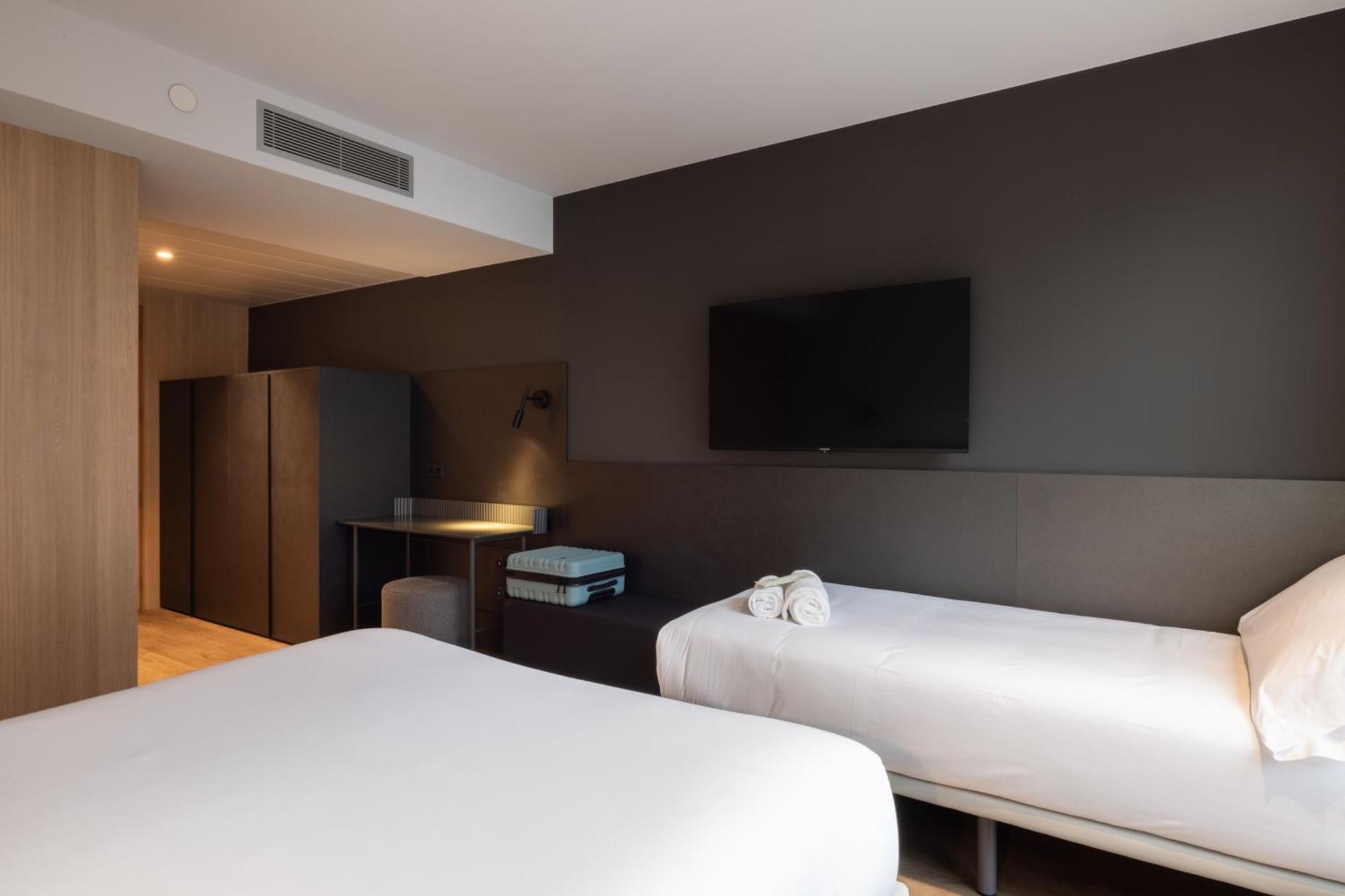 Hotel Sb Win 4 Sup Sant Feliu de Llobregat Zewnętrze zdjęcie