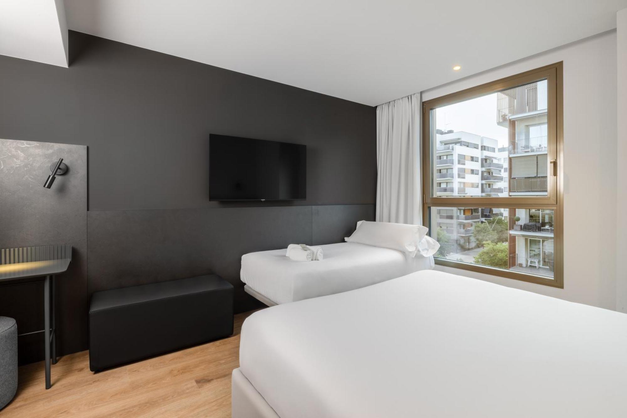Hotel Sb Win 4 Sup Sant Feliu de Llobregat Zewnętrze zdjęcie