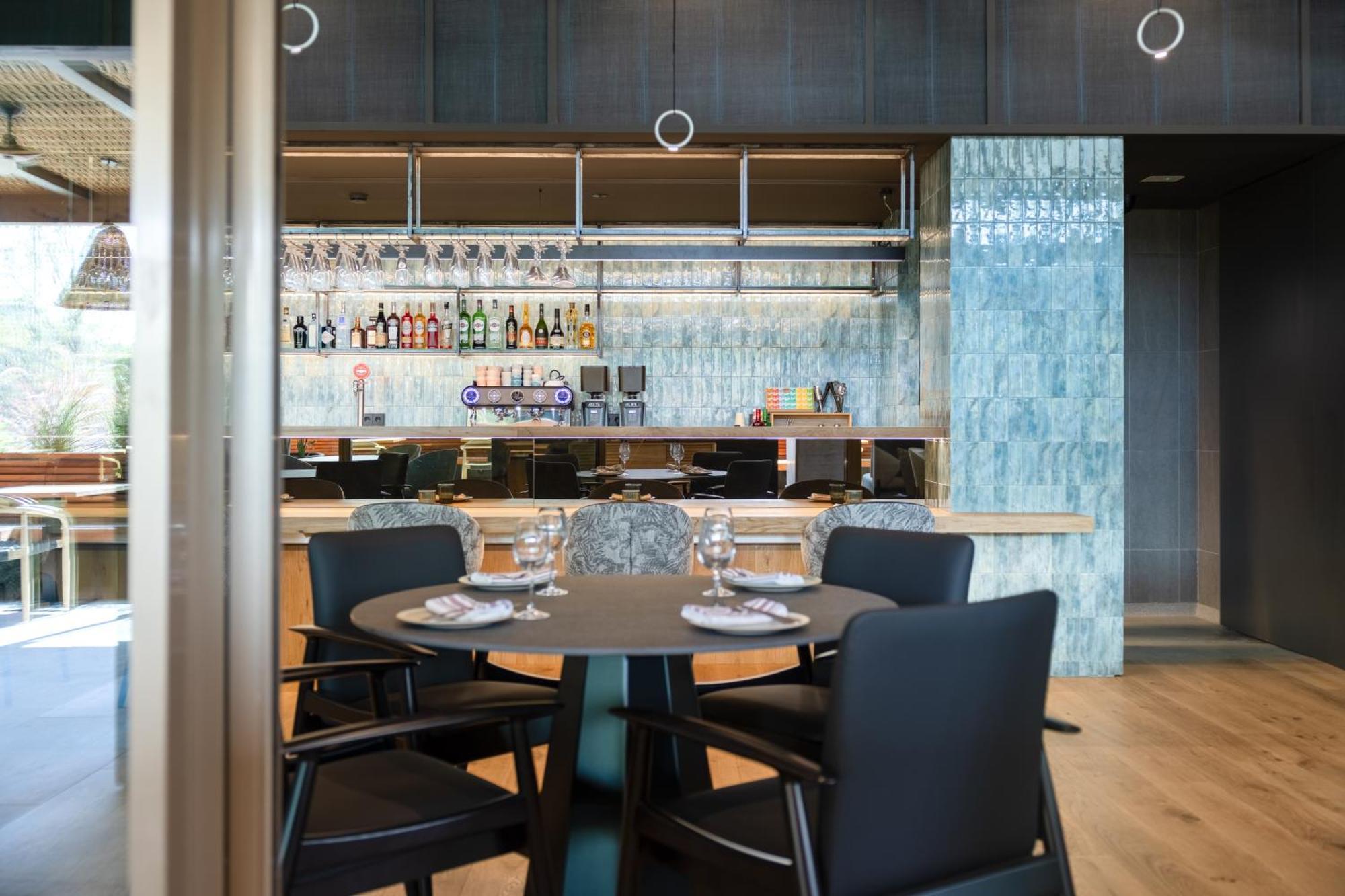 Hotel Sb Win 4 Sup Sant Feliu de Llobregat Zewnętrze zdjęcie